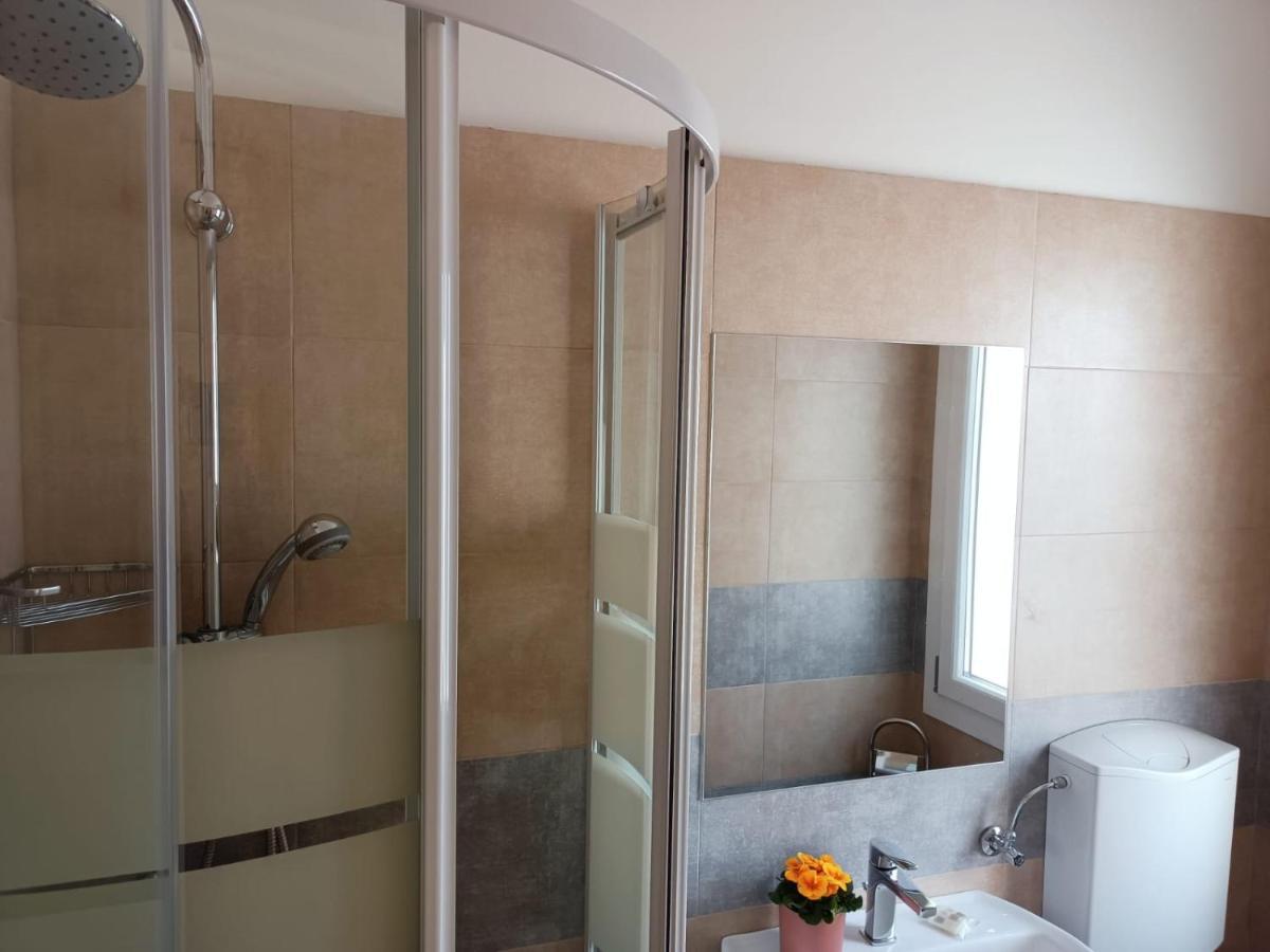 Arcobaleno Room Venezia Mestre Exterior photo